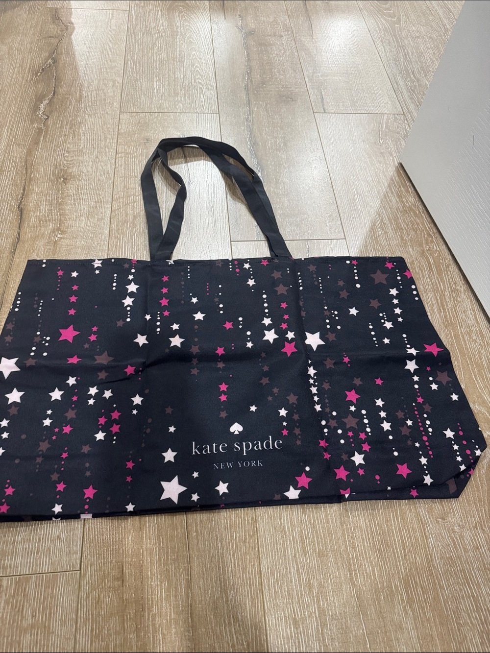 kate spade Black Tote with Pink and White Star Print - Picture 6 of 6